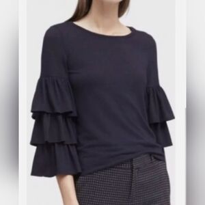 Banana Republic Womens Tiered Ruffle Sleeve Top Size M Gray Crew Neck Pullover